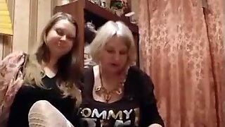 Echte Mutter und Tochter prostituierte Team aus Russland
